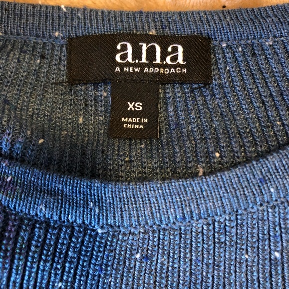 Ana sweater - Picture 5 of 5